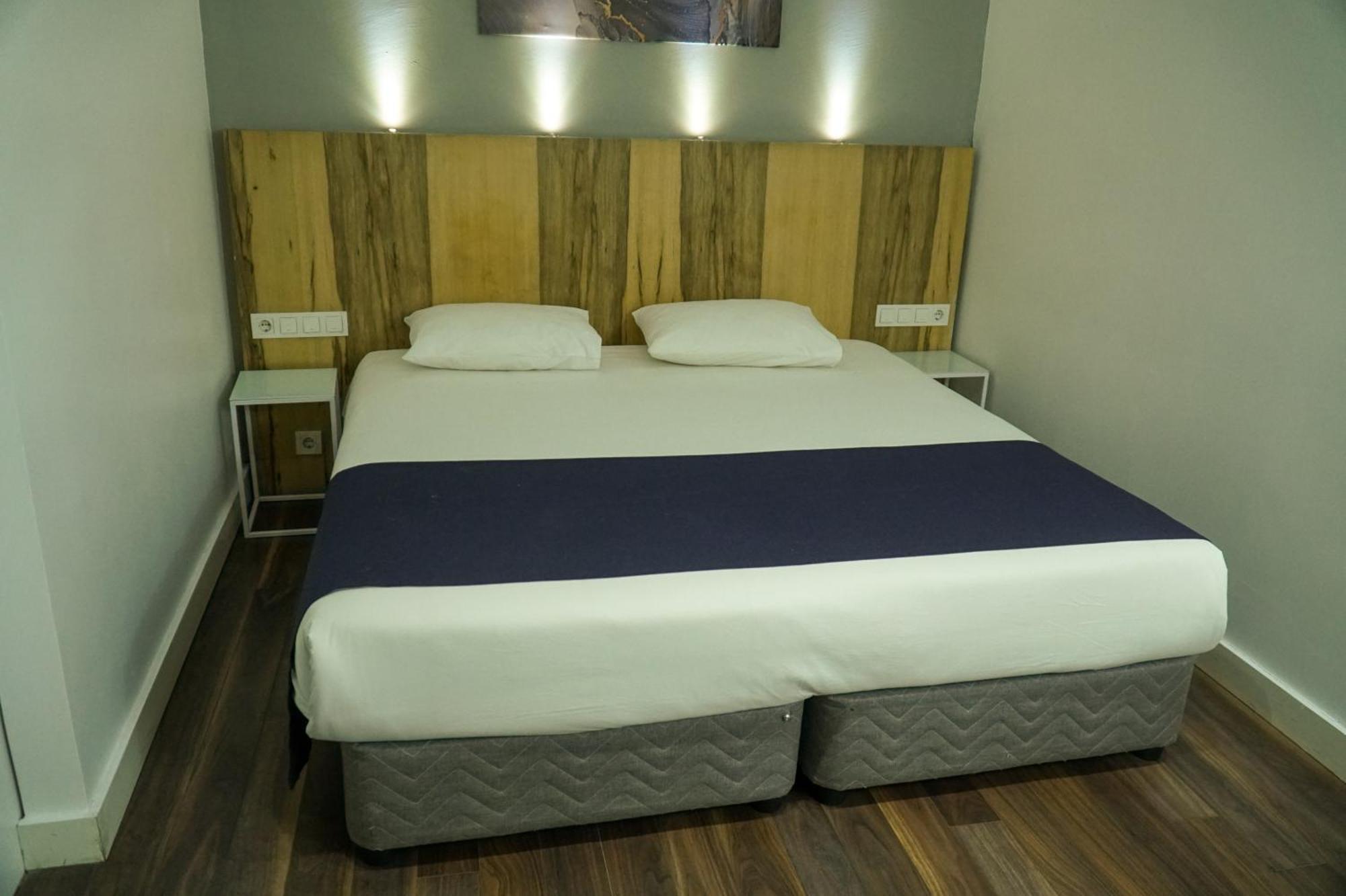 En Otel Karaca Eskisehir Exterior photo
